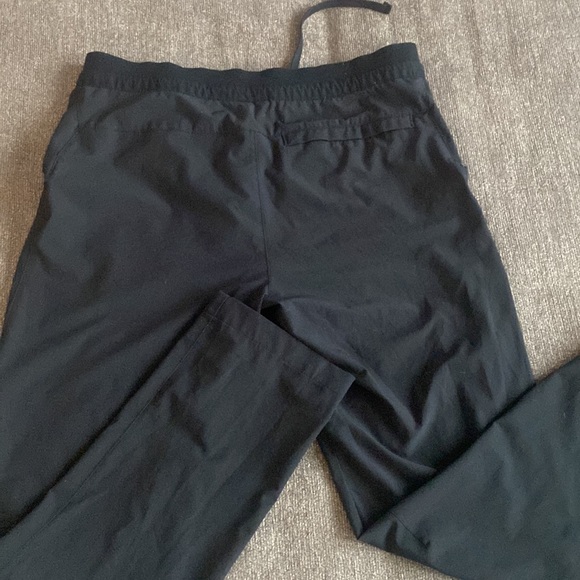 Northface Men’s pants. Size 36 x 32. EUC. - Picture 3 of 3